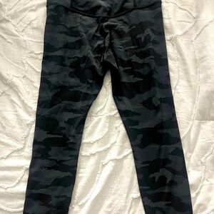 Athleta elation 7/8 leggings